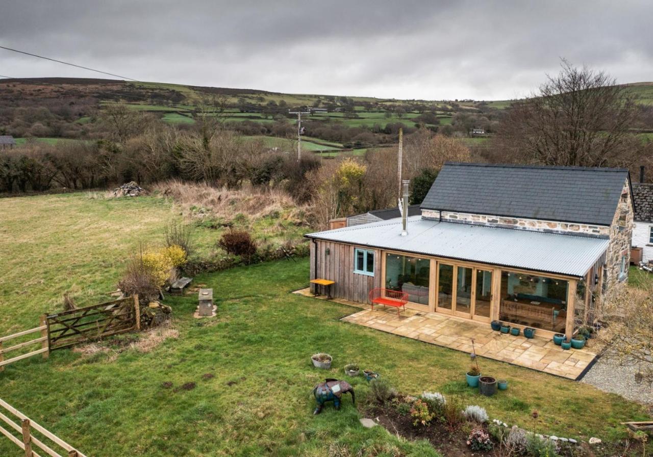 Penrhiw - A Country With Mountain Views Ньюпорт